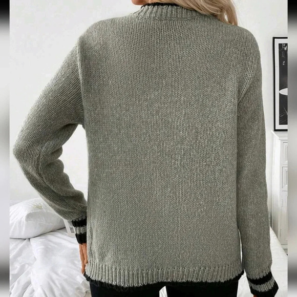 Women Colorblock Long Sleeve Knit Casual Cardigan - Picture 2 of 6